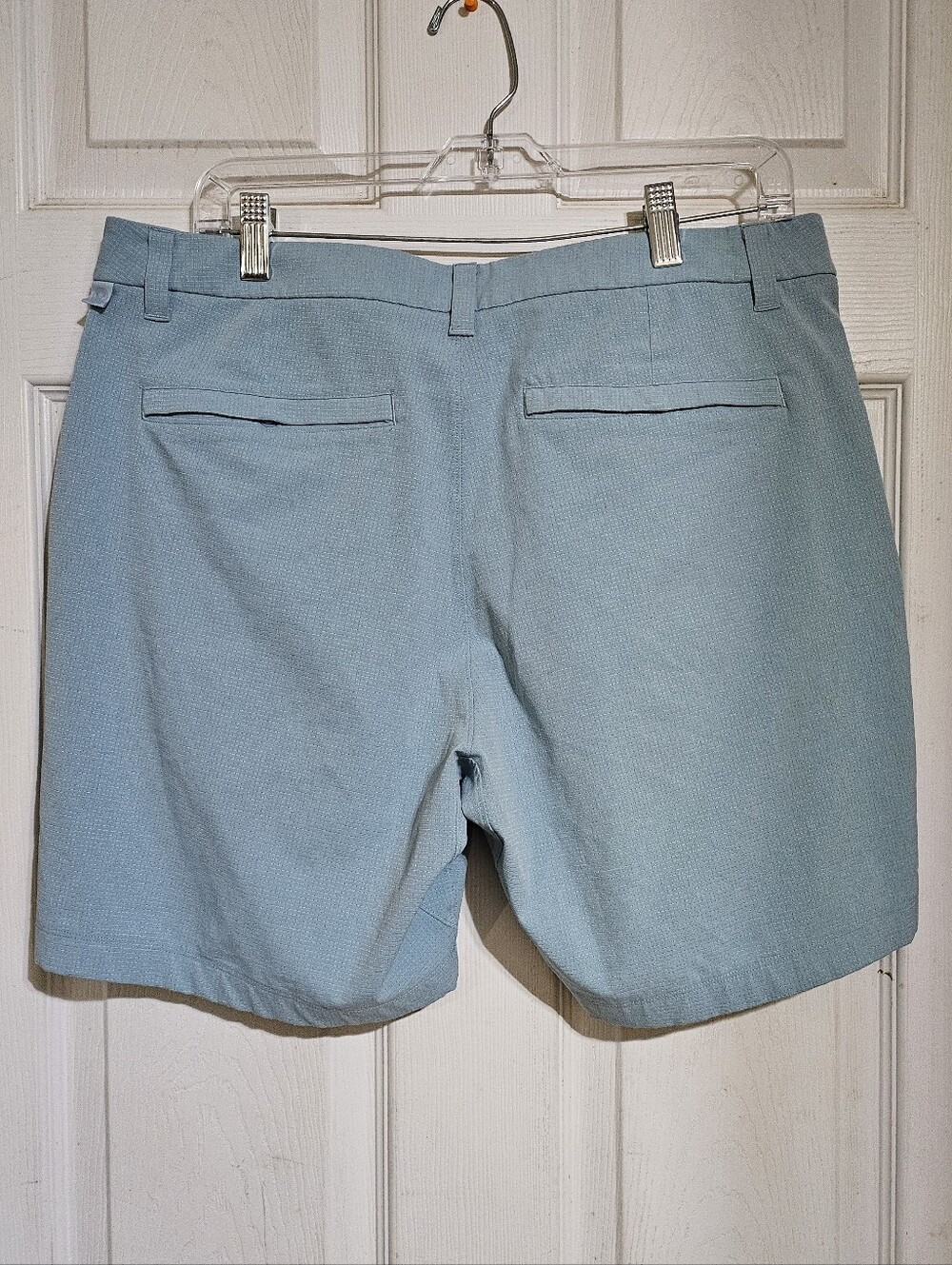LULULEMON COMISSION CLASSIC FIT 7" VENTLIGHT SHORTS MEN'S 34 CAROLINA BLUE